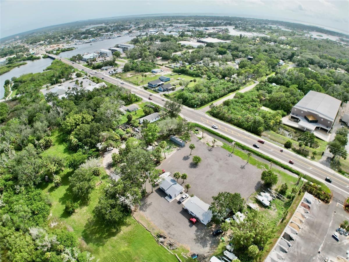 1322 PINELLAS AVENUE — photo 17 of 17