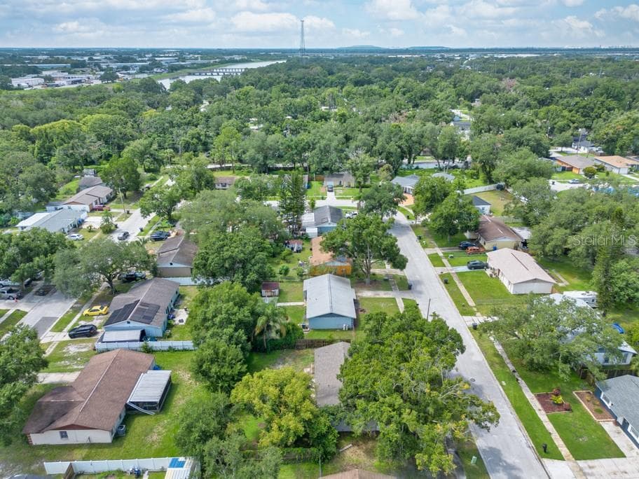 3417 DANNY BRYAN BOULEVARD — photo 41 of 42