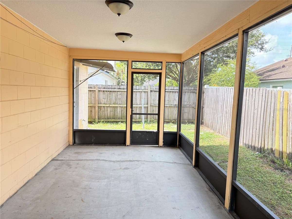 1224 ROMA COURT — photo 12 of 13