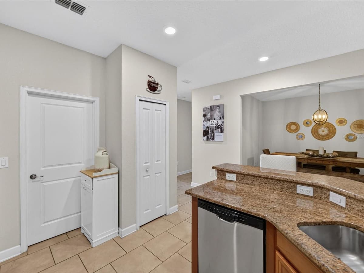 3530 FAIRWATERS COURT — photo 12 of 55