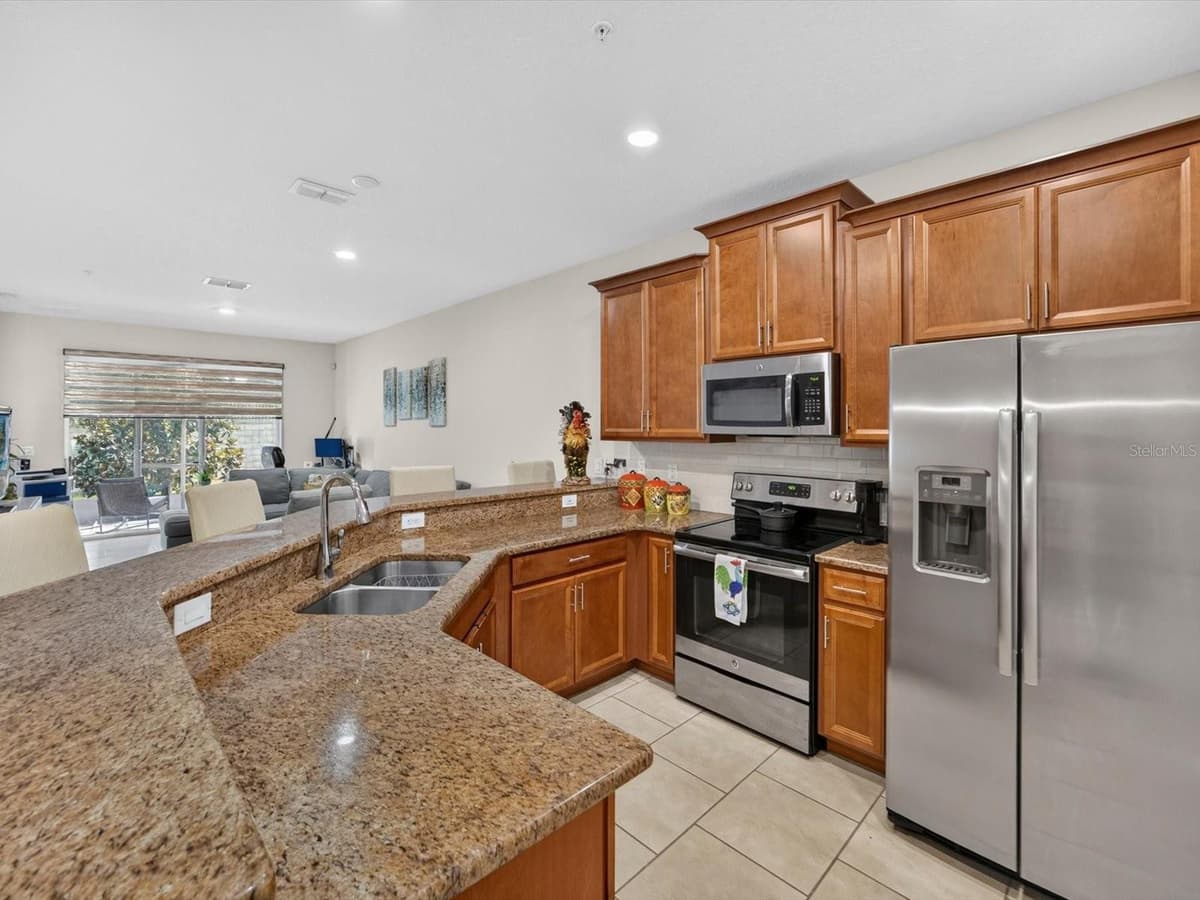 3530 FAIRWATERS COURT — photo 10 of 55
