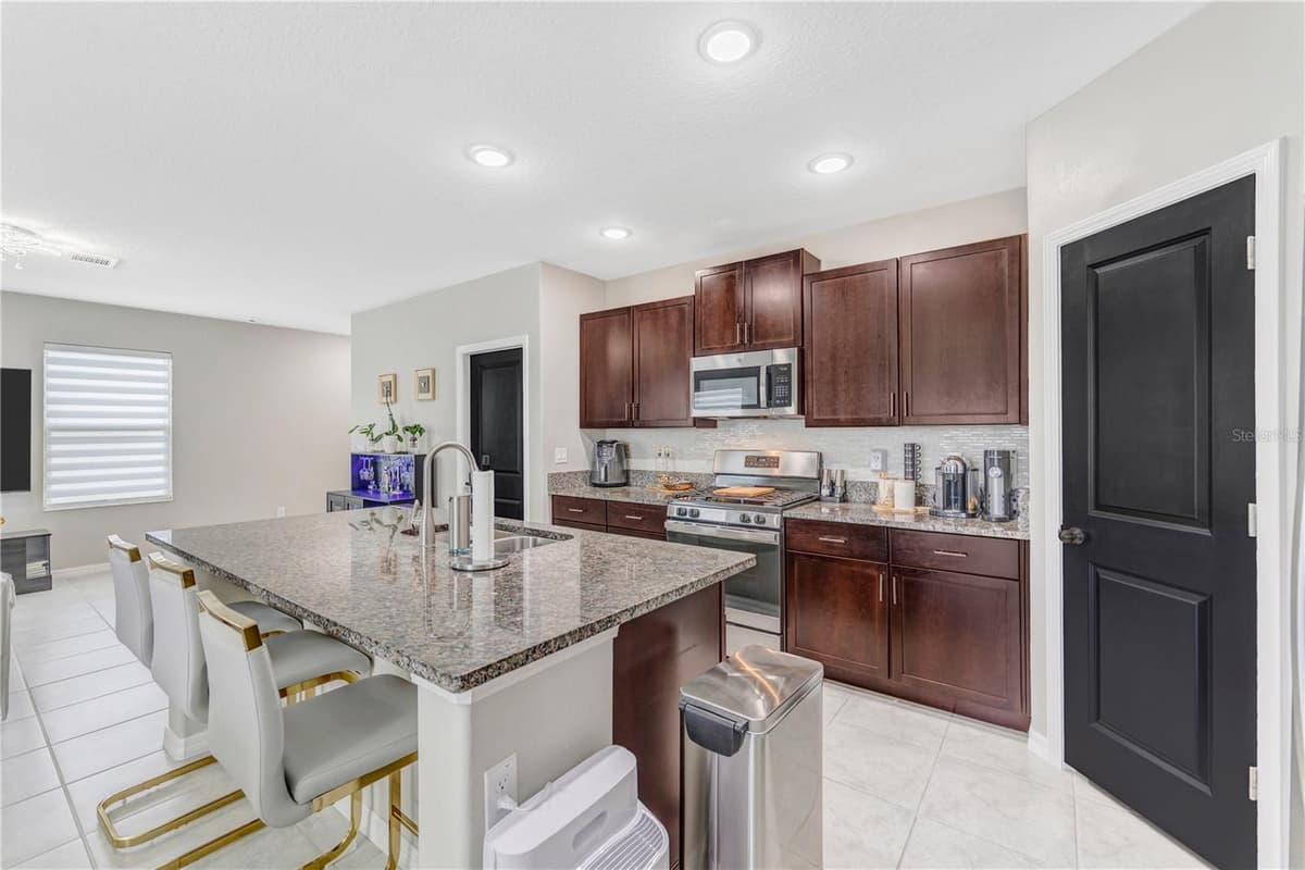 5522 APPLETON SHORE DRIVE — photo 12 of 40