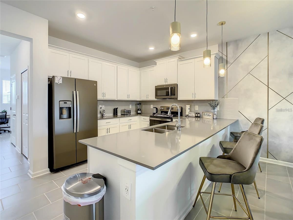 8853 CABOT CLIFFS DRIVE — photo 15 of 41