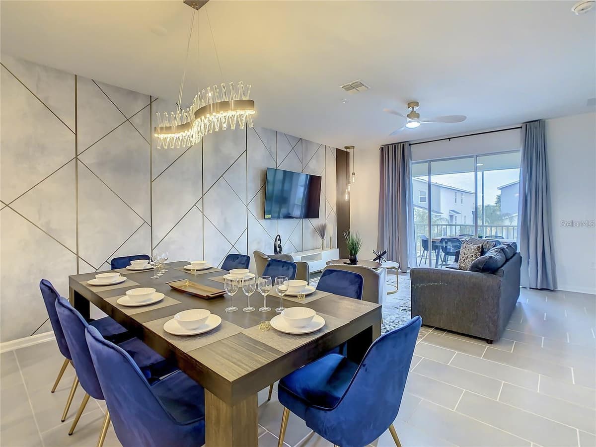 8853 CABOT CLIFFS DRIVE — photo 16 of 41