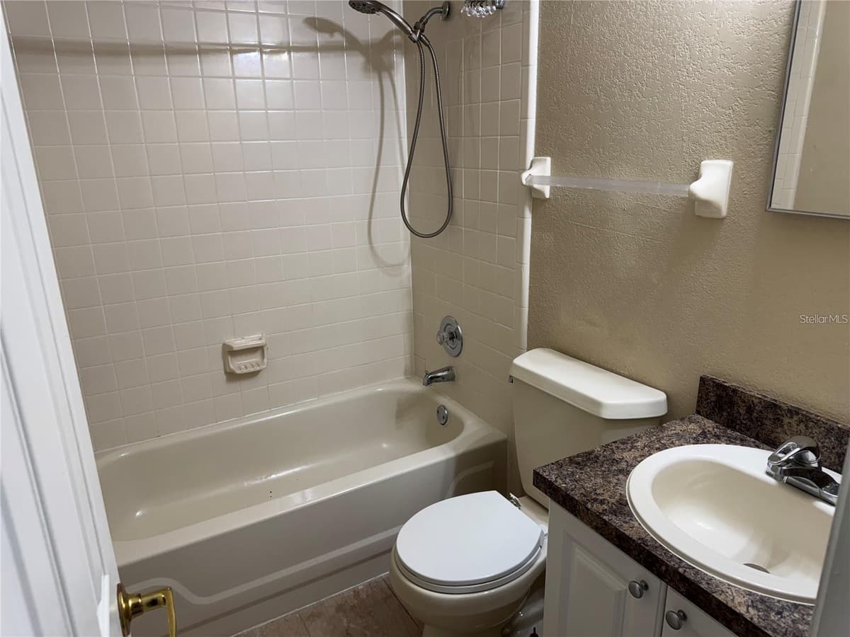 9907 BARLEY CLUB DRIVE — photo 13 of 26