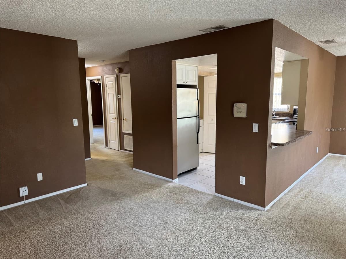 9907 BARLEY CLUB DRIVE — photo 5 of 26