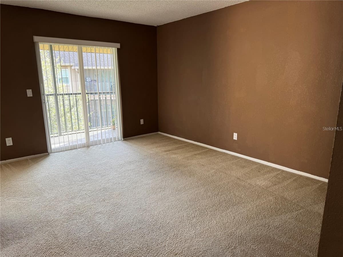 9907 BARLEY CLUB DRIVE — photo 4 of 26