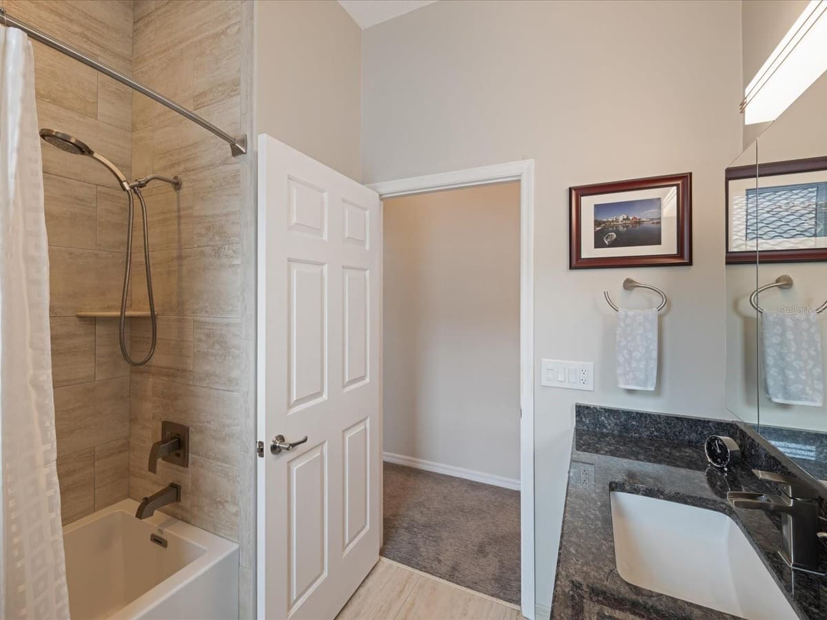 4987 CROSS POINTE DRIVE — photo 41 of 63