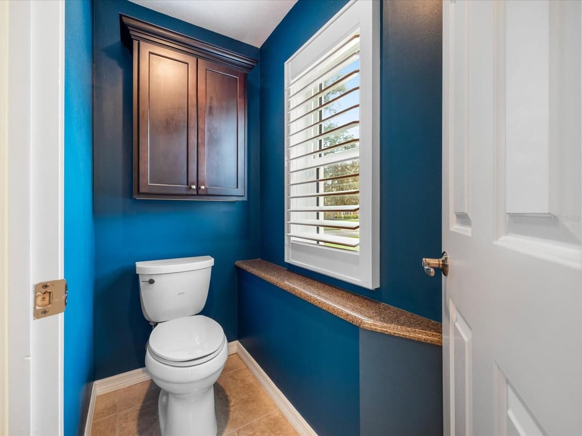 4987 CROSS POINTE DRIVE — photo 19 of 63