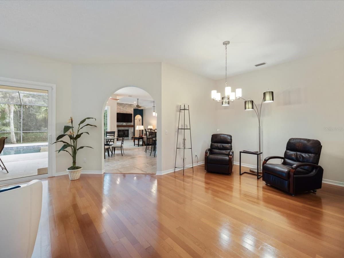4987 CROSS POINTE DRIVE — photo 12 of 63