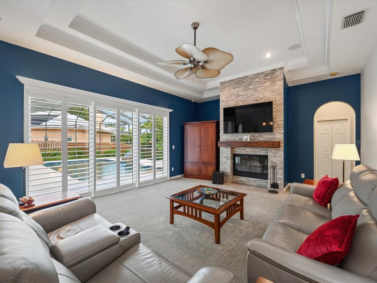 4987 CROSS POINTE DRIVE — photo 31 of 63