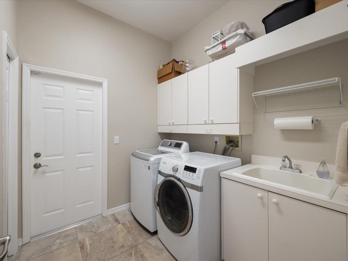 4987 CROSS POINTE DRIVE — photo 44 of 63