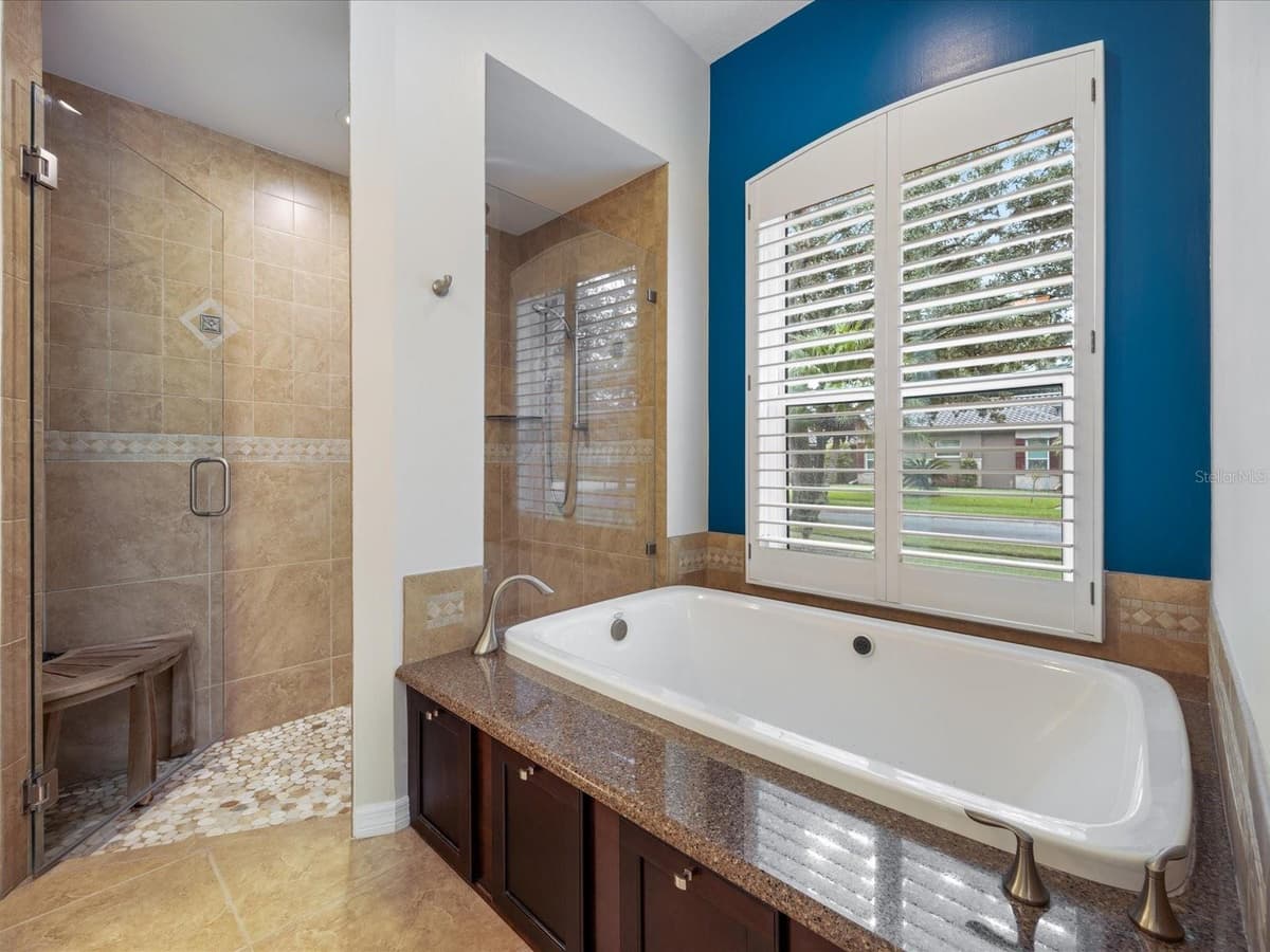 4987 CROSS POINTE DRIVE — photo 18 of 63