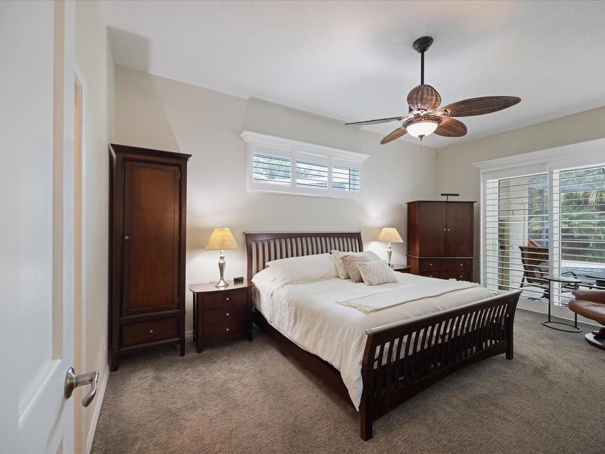 4987 CROSS POINTE DRIVE — photo 14 of 63