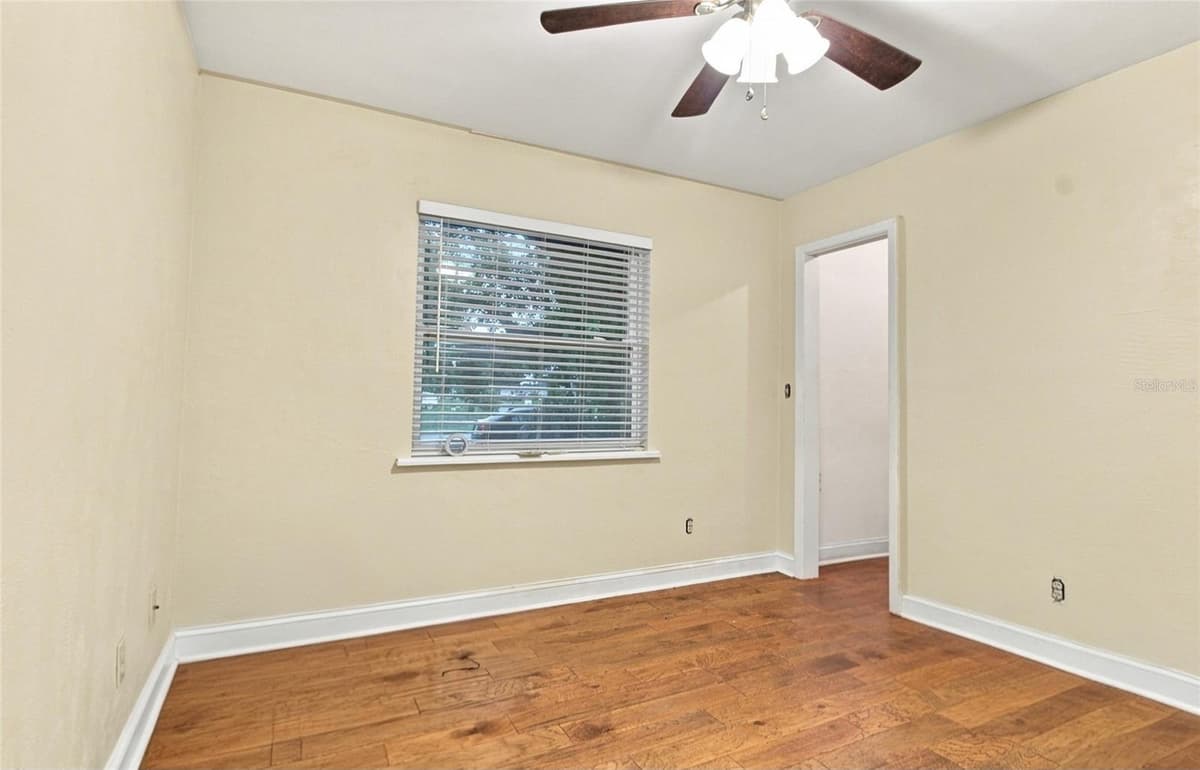 11351 130TH AVENUE — photo 14 of 28