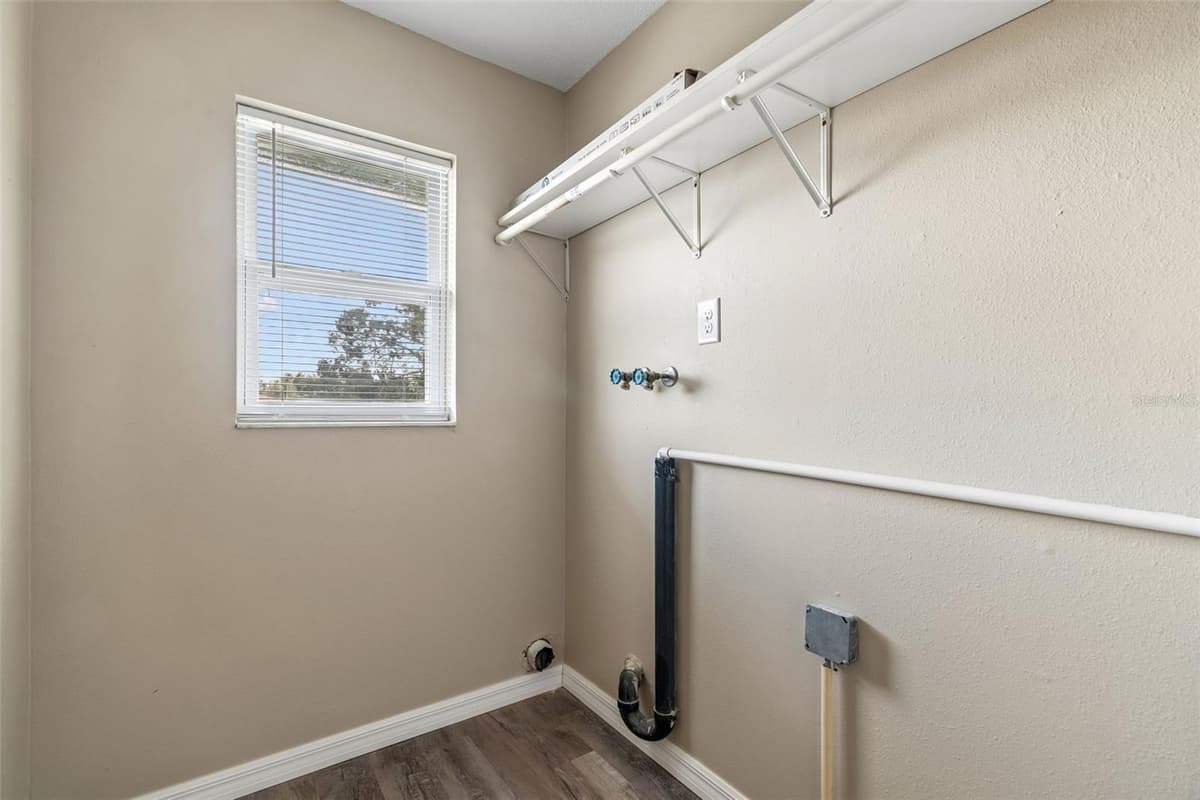 14539 COFFEY LANE — photo 30 of 37