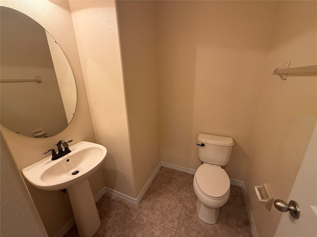 9460 STRONGBARK LANE — photo 14 of 16