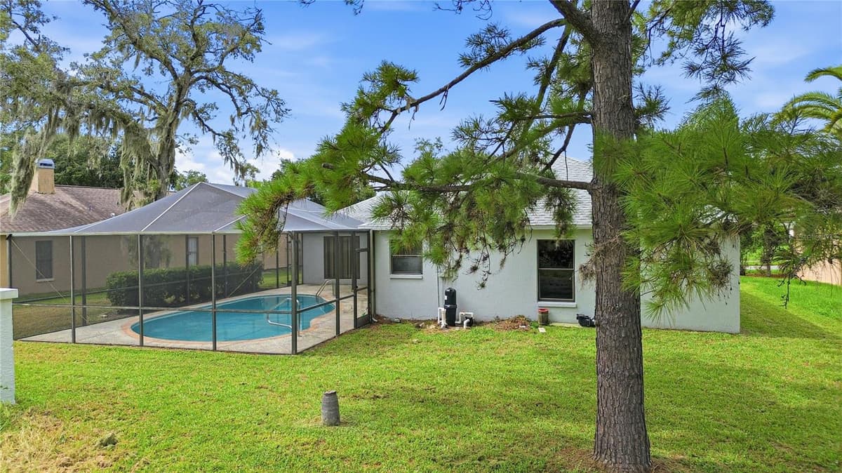 9028 PAR COURT — photo 27 of 32