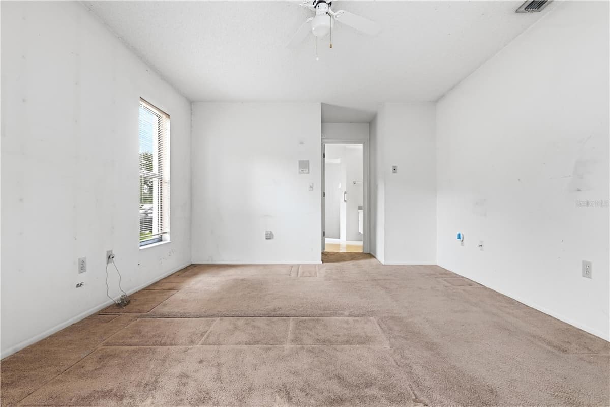 9028 PAR COURT — photo 15 of 32