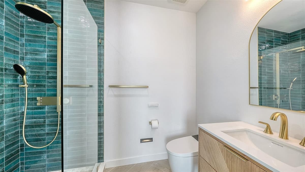 2908 AVENUE B — photo 26 of 54