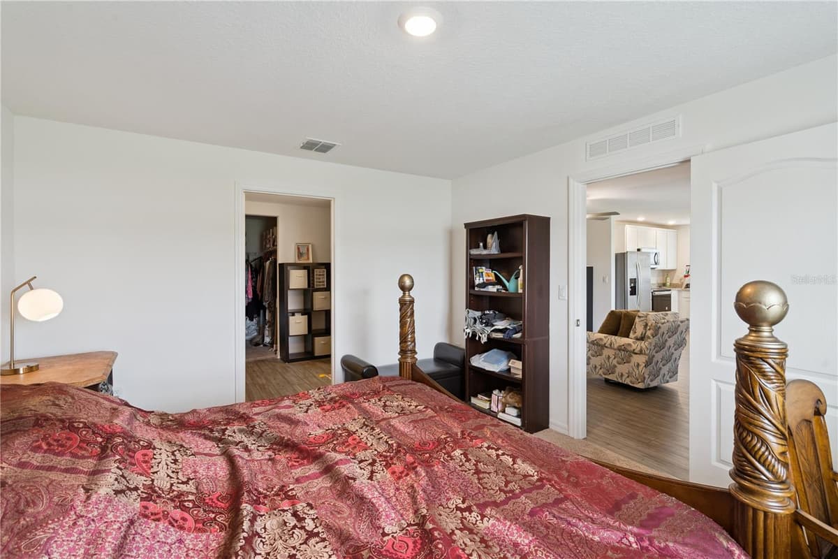 12965 DEL LAGO DRIVE — photo 13 of 34