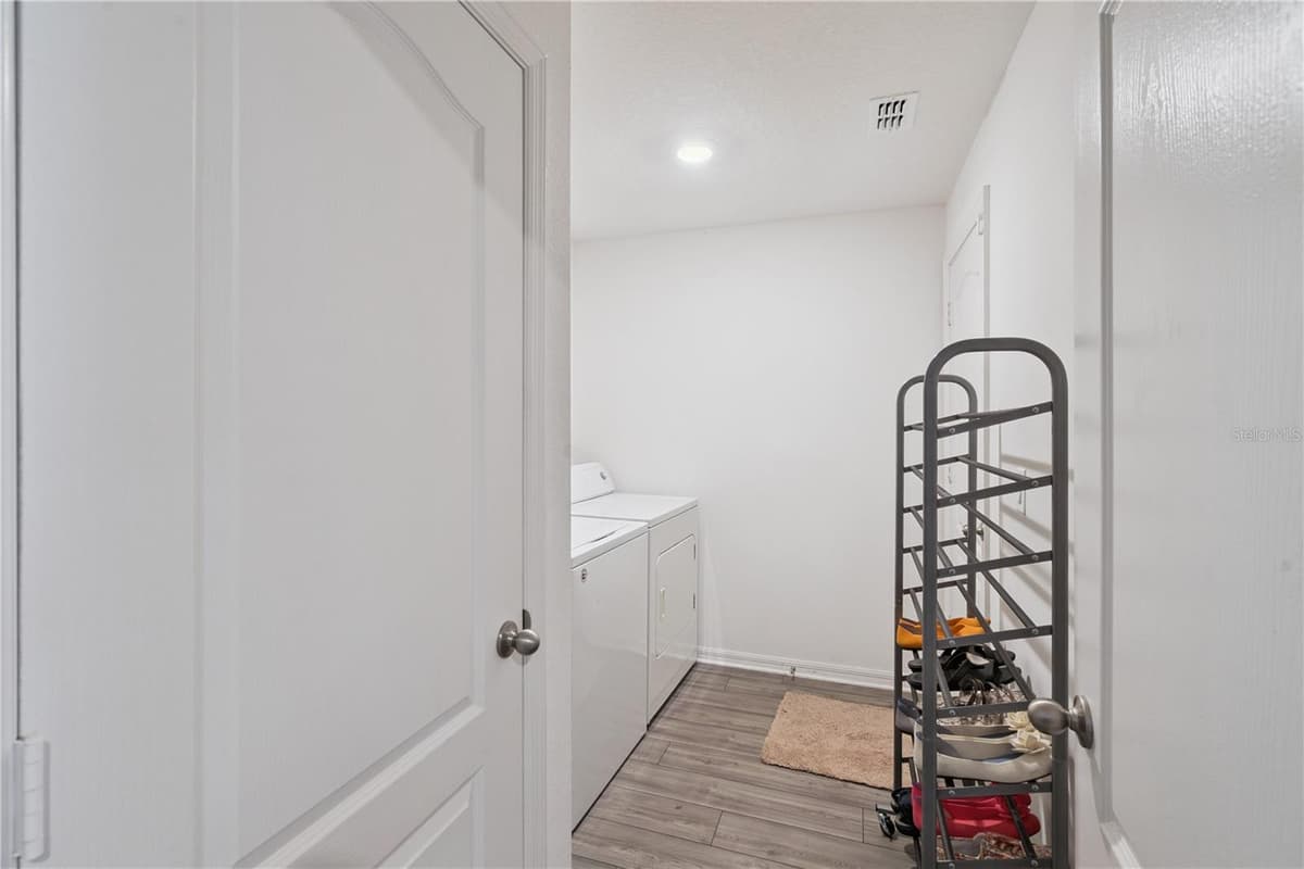 12965 DEL LAGO DRIVE — photo 21 of 34