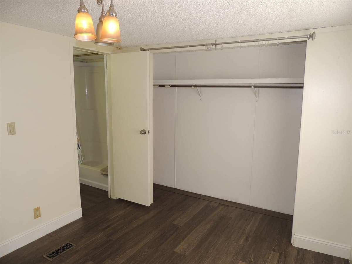 7090 181ST COURT — photo 34 of 40