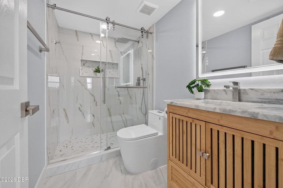 3131 RIDGEWOOD AVENUE — photo 10 of 23