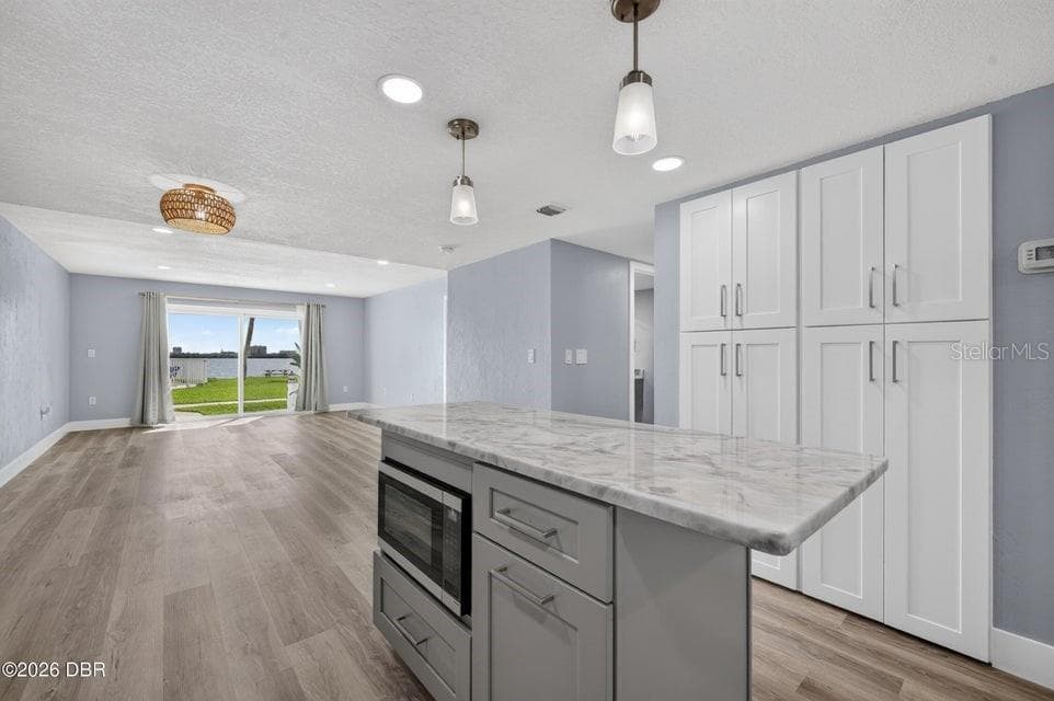 3131 RIDGEWOOD AVENUE — photo 4 of 23