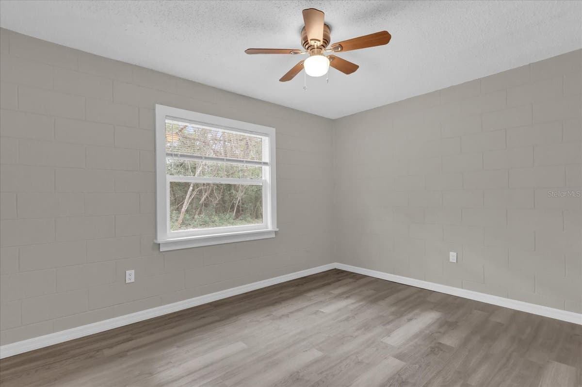 2307 MISPAH AVENUE — photo 12 of 25