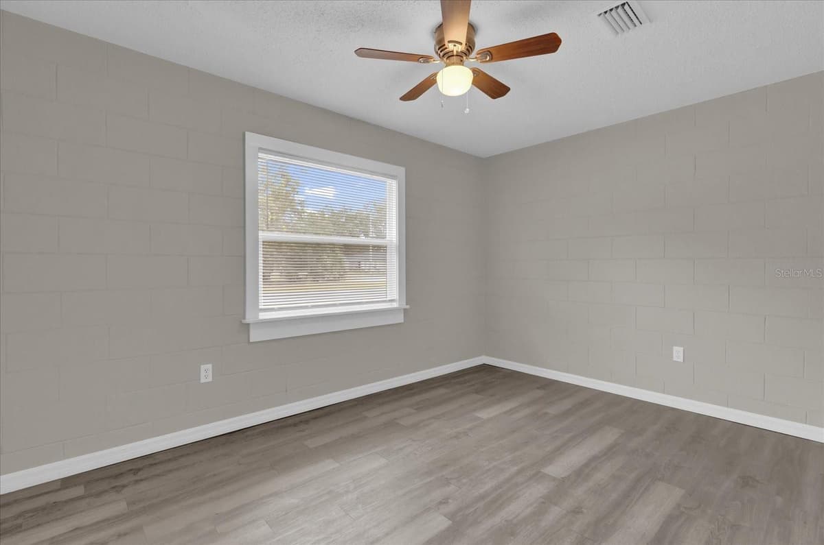 2307 MISPAH AVENUE — photo 18 of 25