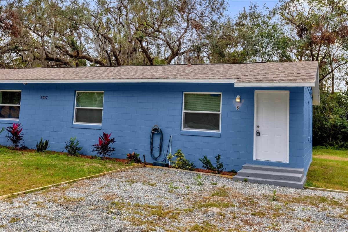 2307 MISPAH AVENUE — photo 3 of 25