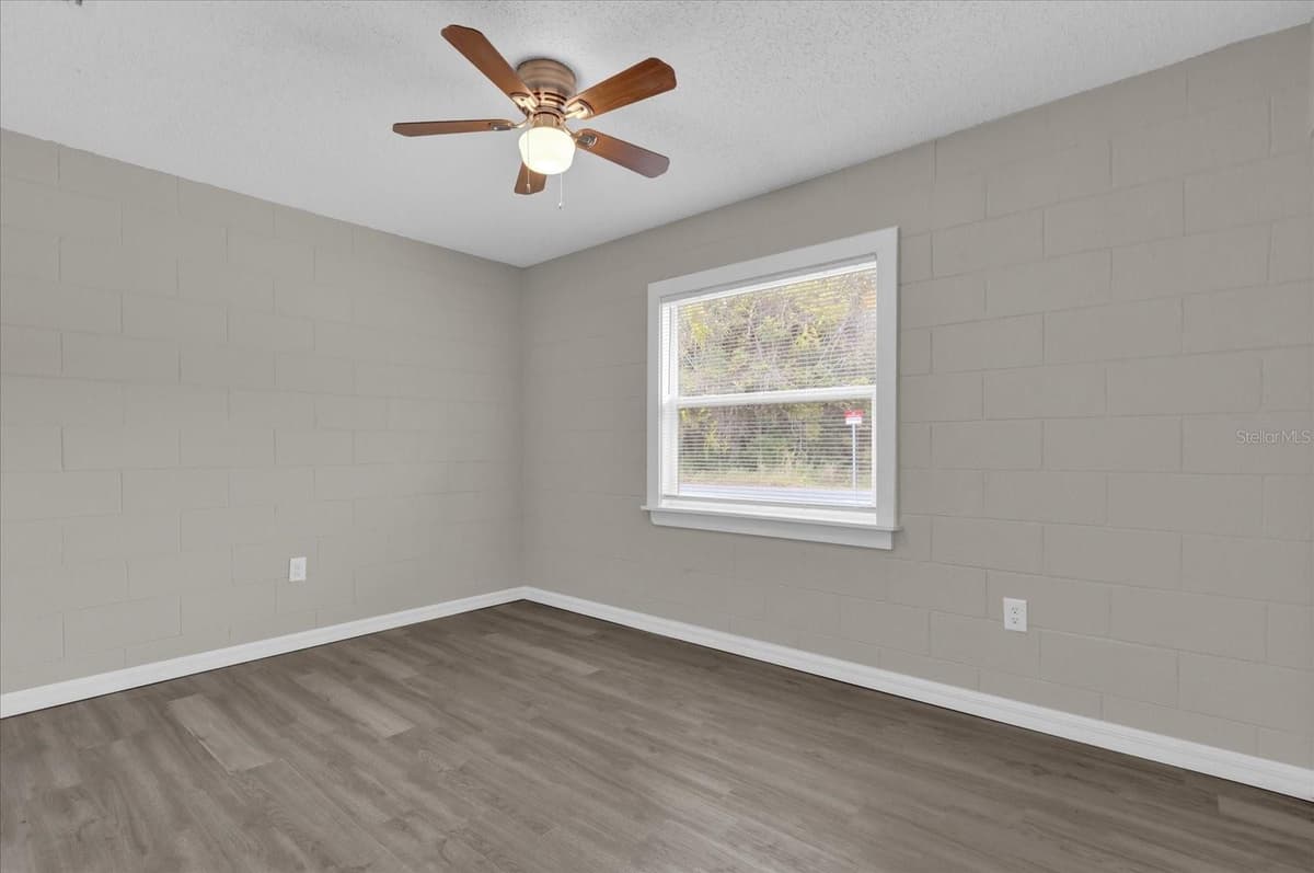 2307 MISPAH AVENUE — photo 10 of 25