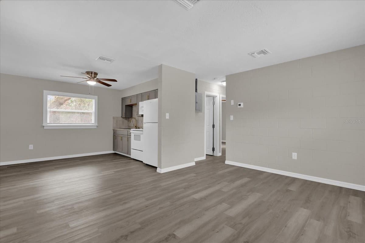 2307 MISPAH AVENUE — photo 5 of 25