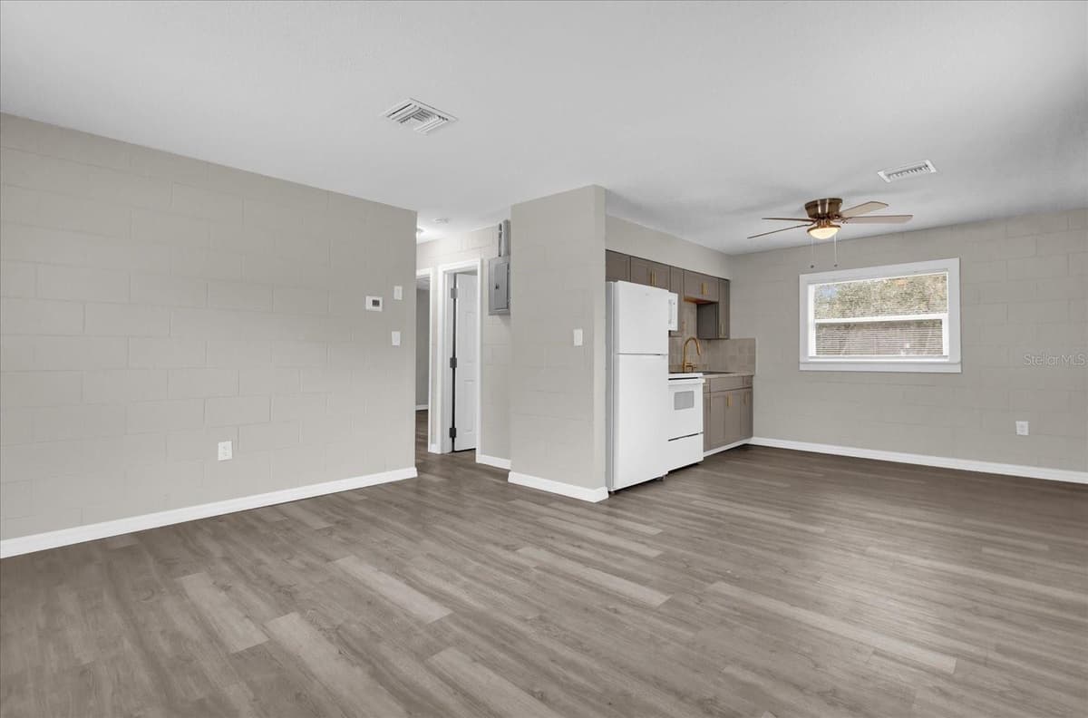 2307 MISPAH AVENUE — photo 15 of 25