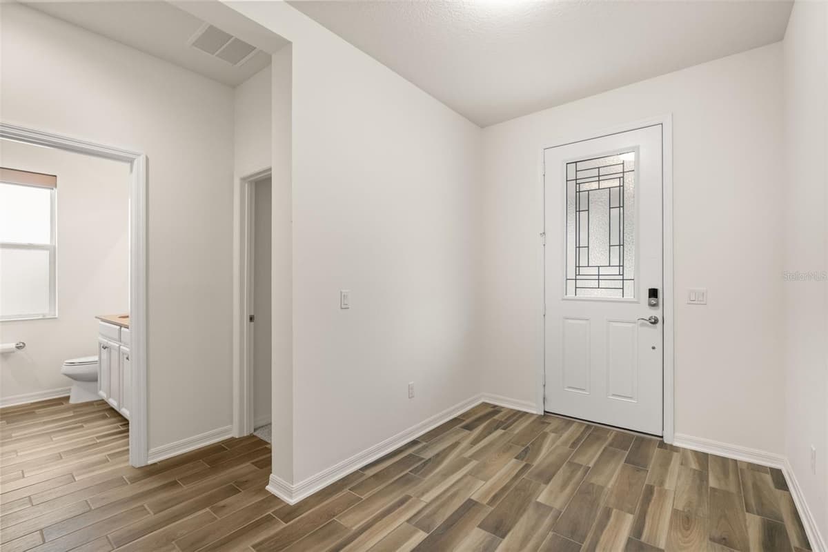 4855 PALMETTO PARK DRIVE — photo 15 of 53