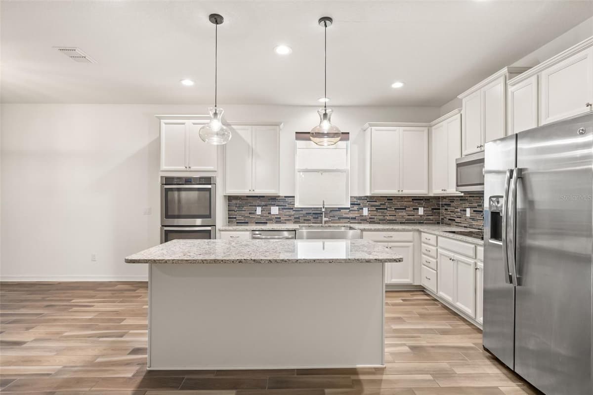 4855 PALMETTO PARK DRIVE — photo 11 of 53