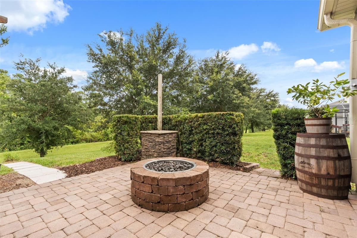 4855 PALMETTO PARK DRIVE — photo 38 of 53