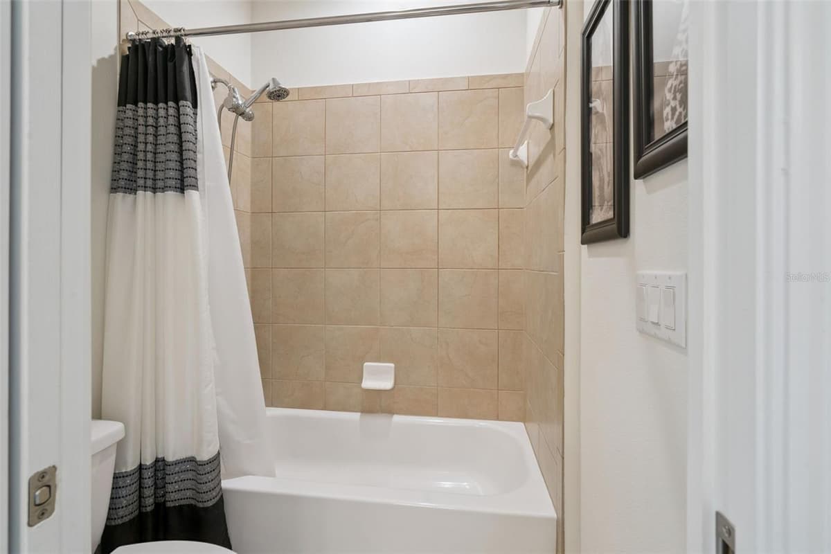 12604 HAMMOCK POINTE CIRCLE — photo 19 of 41