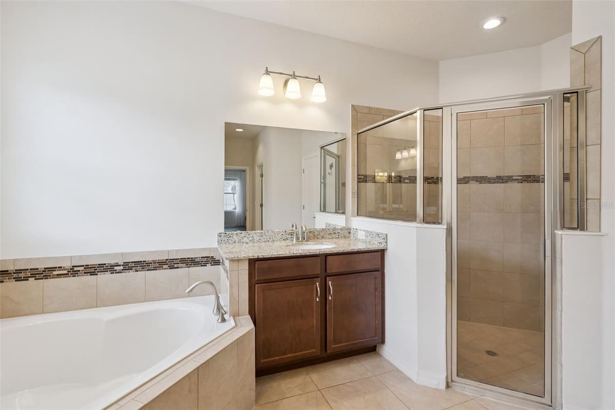 12604 HAMMOCK POINTE CIRCLE — photo 16 of 41