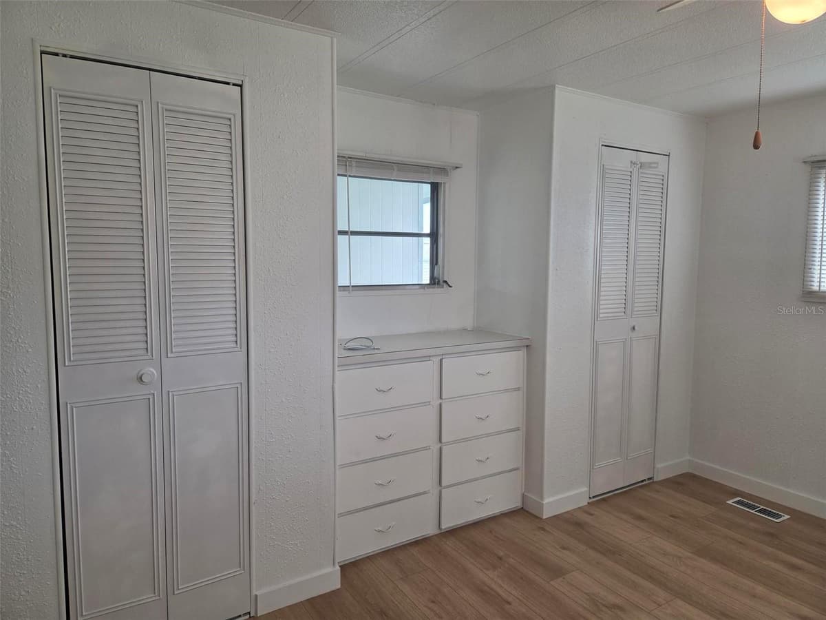 3415 SPANISH OAK TERRACE — photo 13 of 21