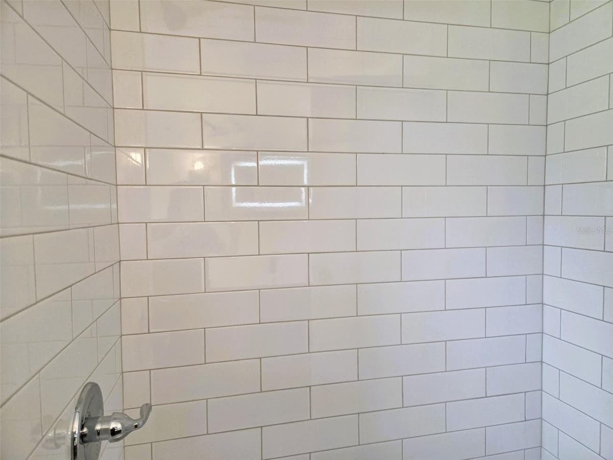 3415 SPANISH OAK TERRACE — photo 15 of 21