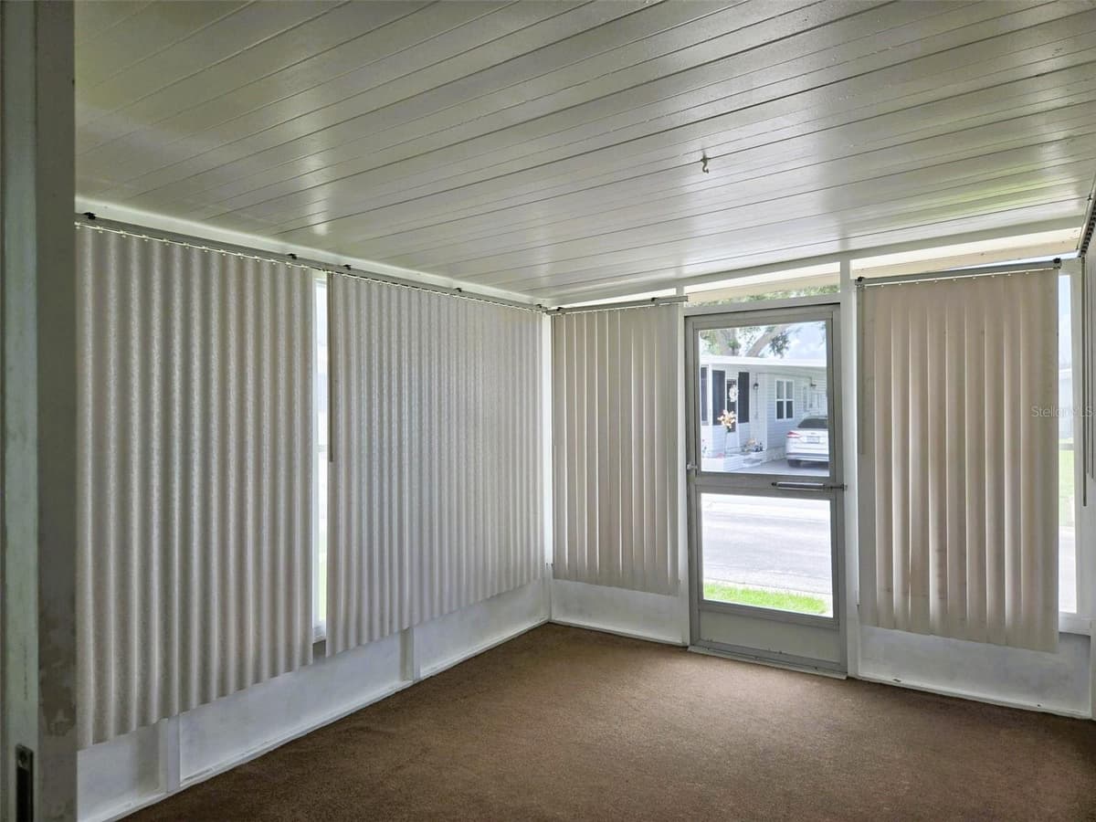 3415 SPANISH OAK TERRACE — photo 19 of 21