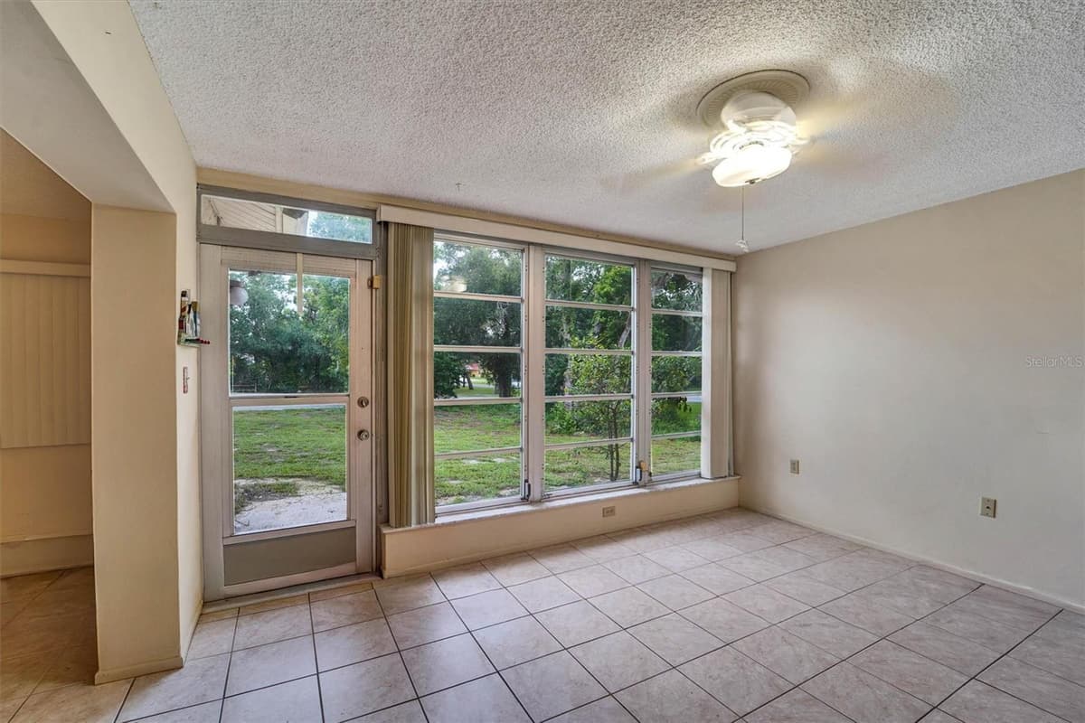 10550 CALICO LOOP — photo 16 of 28