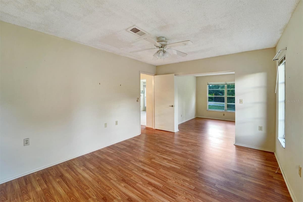 10550 CALICO LOOP — photo 12 of 28