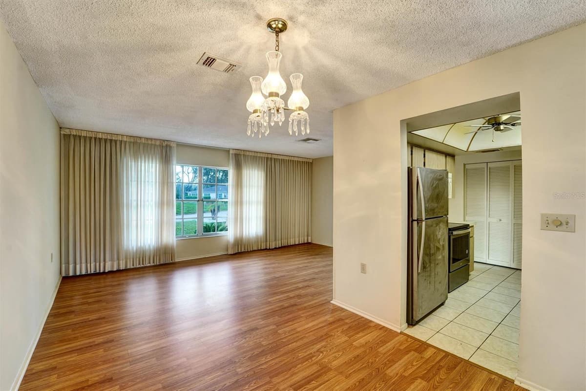 10550 CALICO LOOP — photo 8 of 28