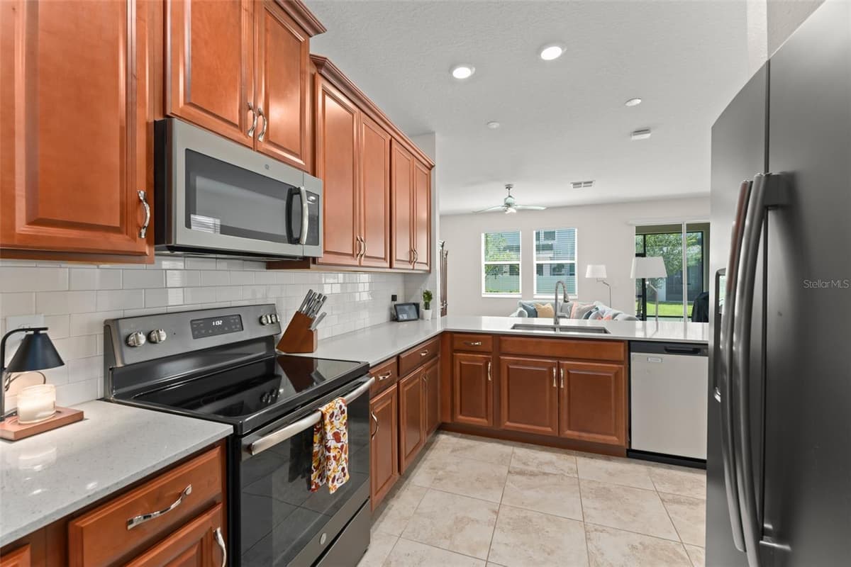 12055 SCRUB PALM LANE — photo 10 of 54