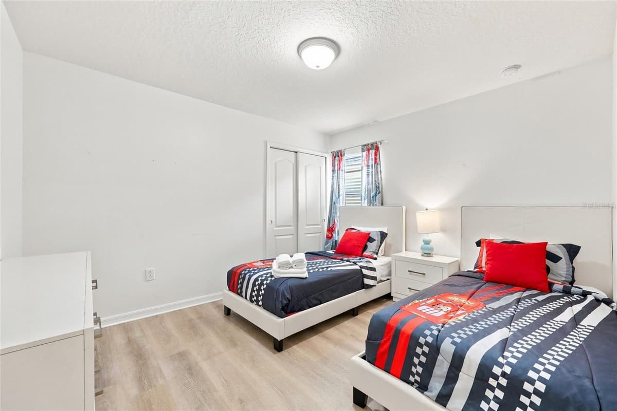 1610 LIMA AVENUE — photo 48 of 79