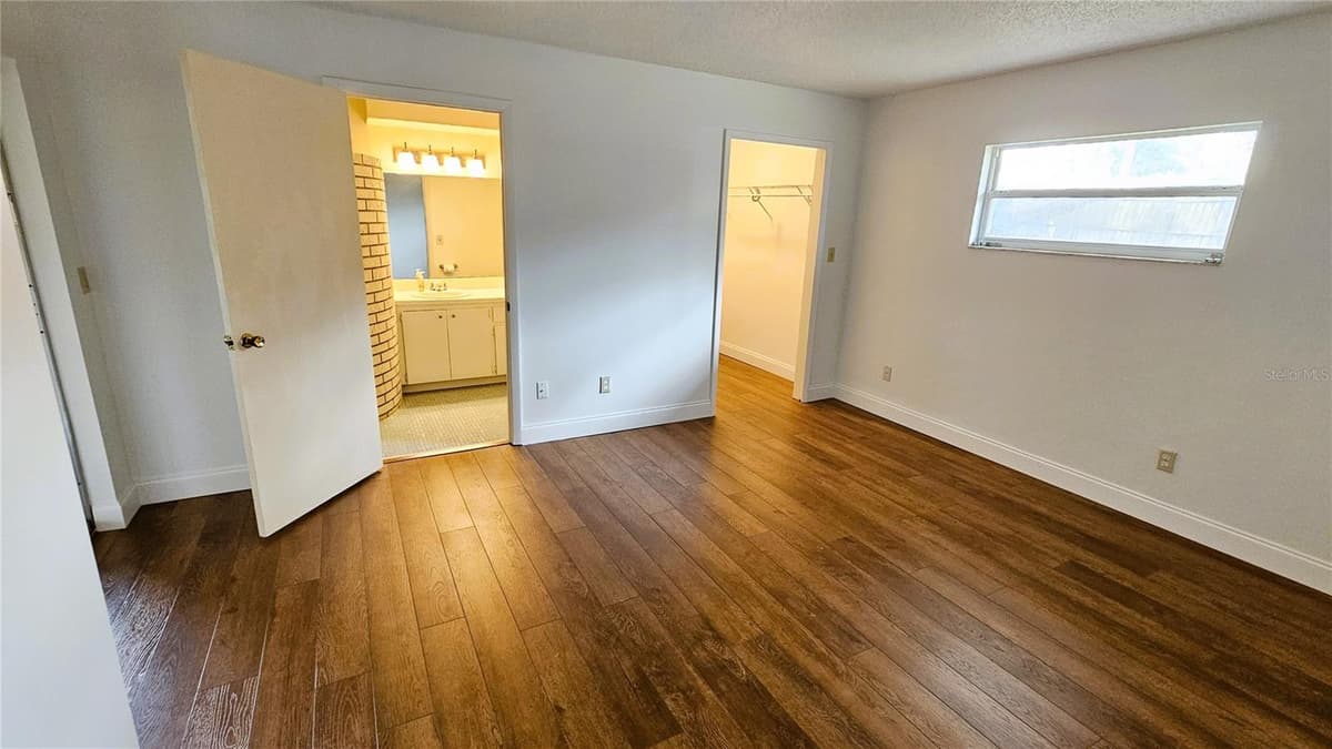 410 BROADVIEW AVENUE — photo 34 of 45