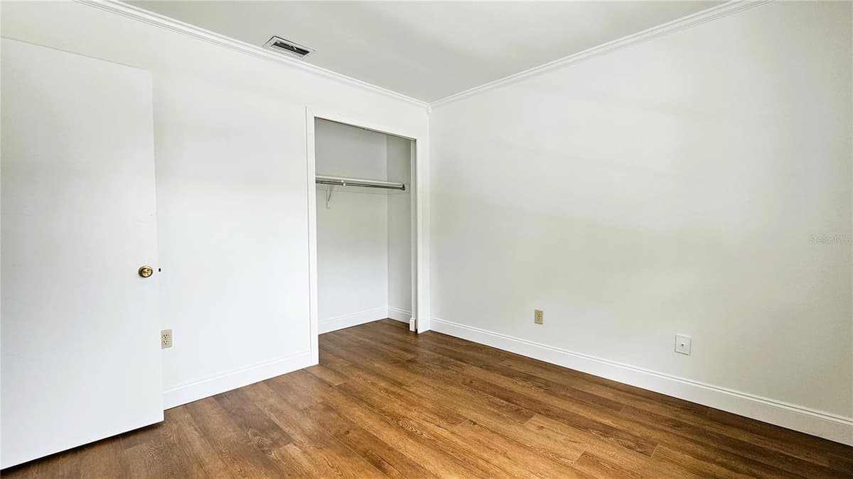 410 BROADVIEW AVENUE — photo 26 of 45